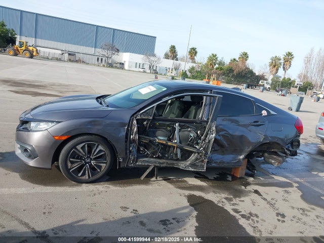JHMFC1F37JX017636 Honda Civic Ex-t