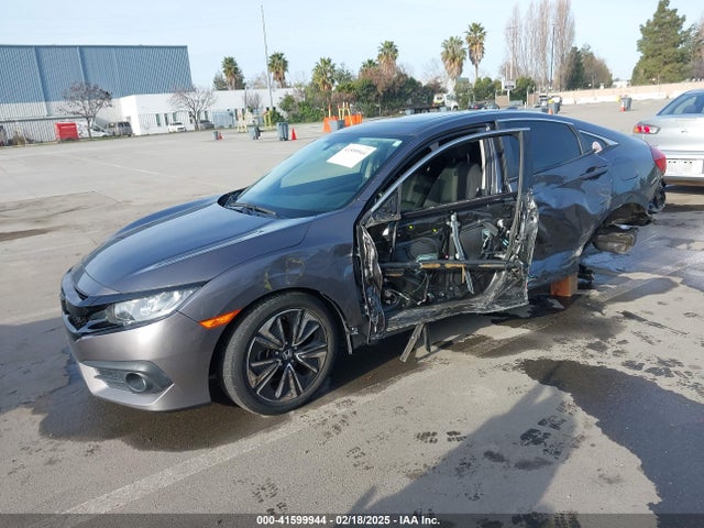 JHMFC1F37JX017636 Honda Civic Ex-t