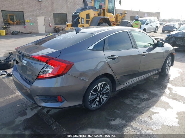 JHMFC1F37JX017636 Honda Civic Ex-t