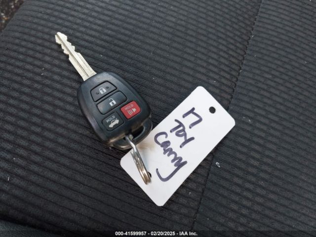 4T1BF1FK9HU399139 Toyota CAMRY SE