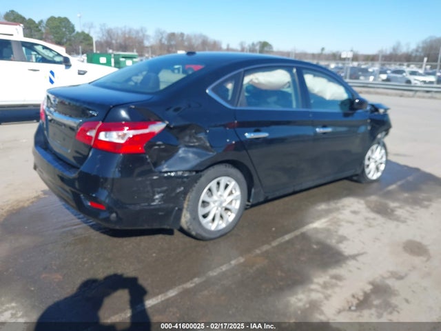 3N1AB7AP7JY225786 Nissan SENTRA SV