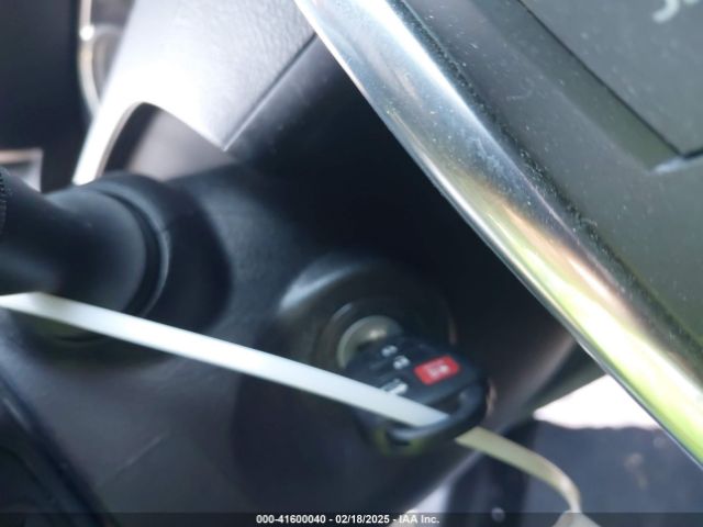 4T1BF1FK5HU775397 Toyota CAMRY SE