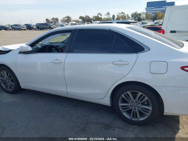 4T1BF1FK5HU775397 Toyota CAMRY SE