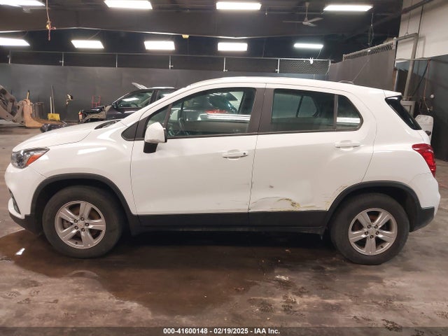 Chevrolet TRAX LS 2017 KL7CJNSB8HB101418 Image 14