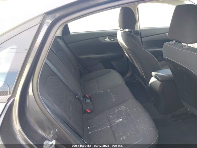 KIA Forte Lxs 2019 3KPF24AD3KE056974 Image 8