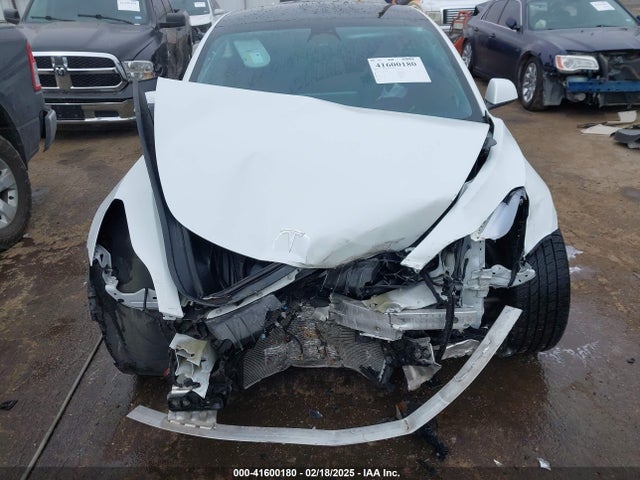 2022 TESLA MODEL 3 5YJ3E1EB6NF332418 Photo 5
