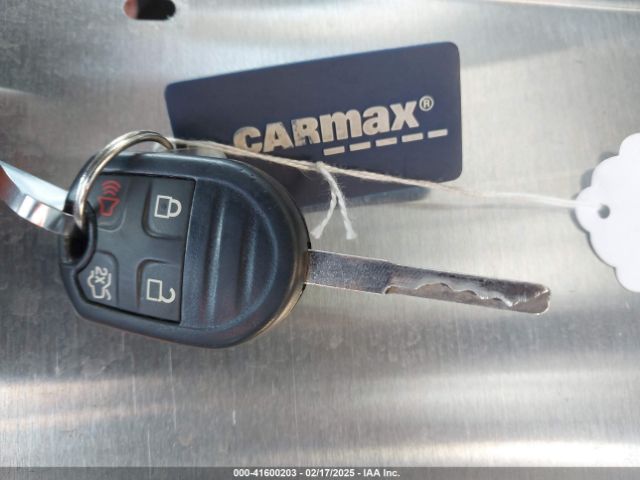 3FADP4BJ8FM132980 Ford FIESTA SE