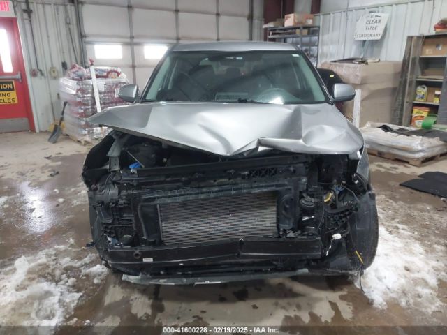 KNDEPCAA8M7218100 KIA Seltos Lx