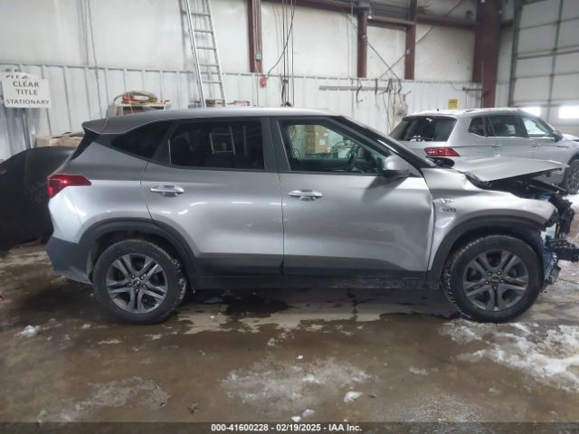 KNDEPCAA8M7218100 KIA Seltos Lx