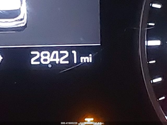 KNDEPCAA8M7218100 KIA Seltos Lx