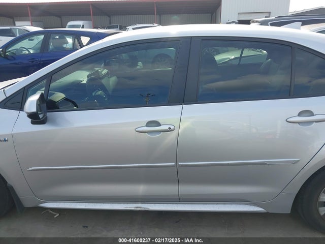 Toyota Corolla Hybrid Le 2020 JTDEBRBE9LJ019691 Image 14