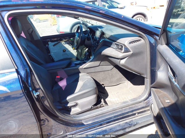 4T1T11AK8MU565395 Toyota CAMRY SE