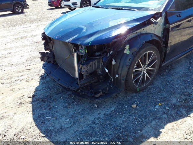 4T1T11AK8MU565395 Toyota CAMRY SE