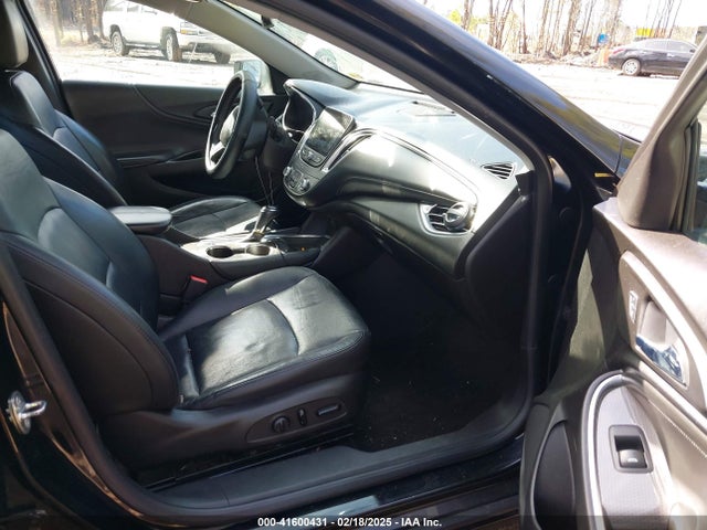 1G1ZE5ST8HF127609 Chevrolet MALIBU 1LT