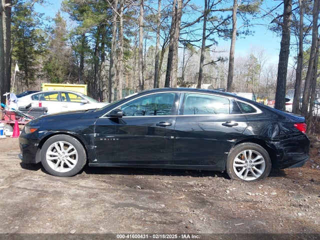 1G1ZE5ST8HF127609 Chevrolet MALIBU 1LT