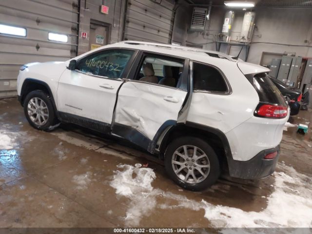 1C4PJLCS9HW650514 Jeep Cherokee Latitude Fwd