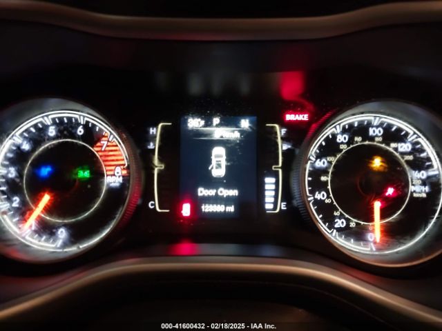 1C4PJLCS9HW650514 Jeep Cherokee Latitude Fwd