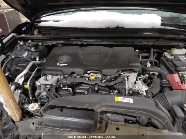 4T1B11HK1JU145135 Toyota CAMRY SE