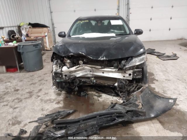 4T1B11HK1JU145135 Toyota CAMRY SE