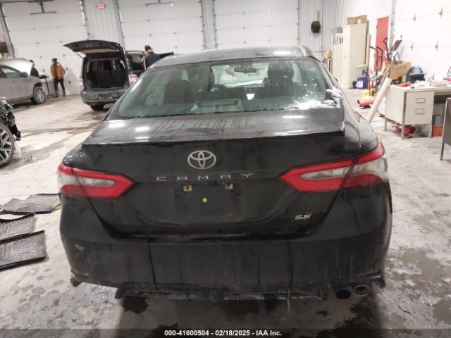 4T1B11HK1JU145135 Toyota CAMRY SE