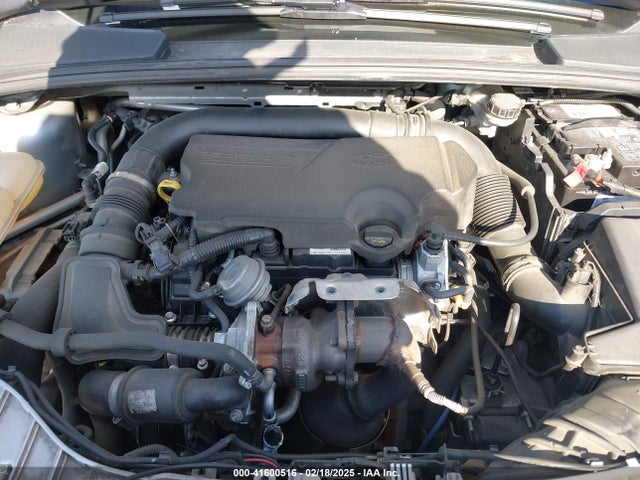 Ford FOCUS SE 2016 1FADP3FE0GL300458 Image 10
