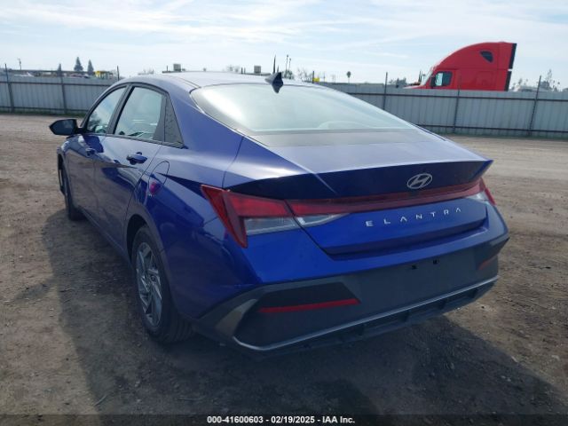 KMHLM4DGXRU820751 Hyundai ELANTRA SEL