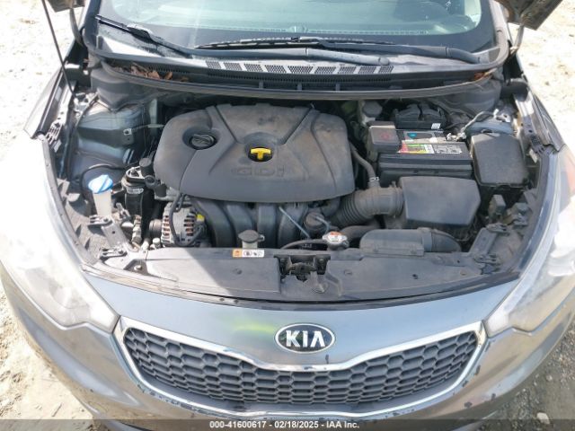KNAFX4A8XG5526812 KIA FORTE EX
