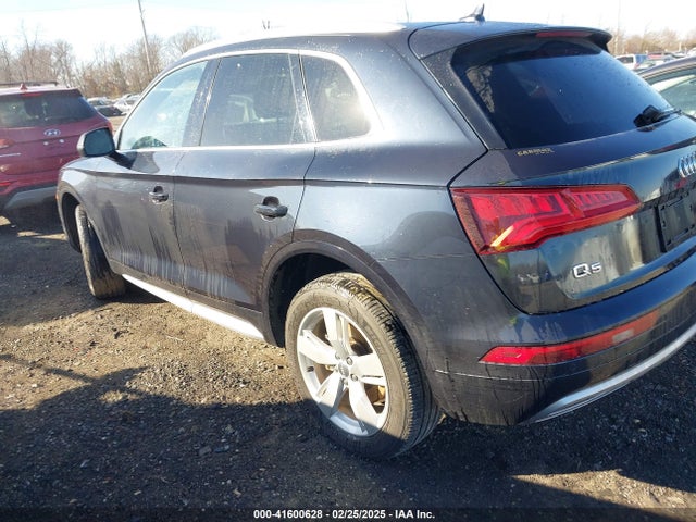 2018 AUDI Q5 WA1BNAFY6J2040385 Photo 2