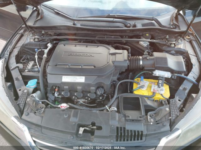 1HGCR3F82FA015816 Honda Accord Ex-l V-6