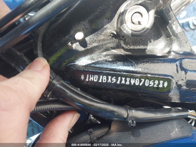 2008 HARLEY-DAVIDSON FLSTF 1HD1BX51X8Y070528 Photo 9