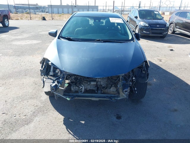 Toyota COROLLA LE 2018 2T1BURHE3JC102949 Image 6