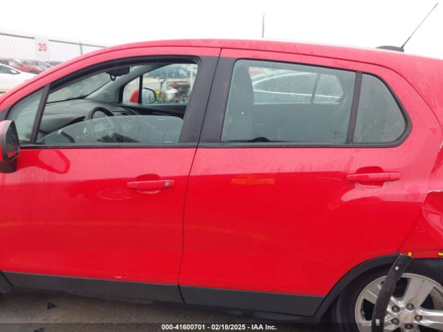 KL7CJKSB5LB353330 Chevrolet Trax Fwd Ls
