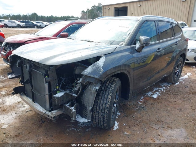 5TDGZRAH3MS537395 Toyota Highlander Xle