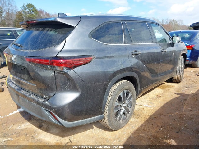 5TDGZRAH3MS537395 Toyota Highlander Xle