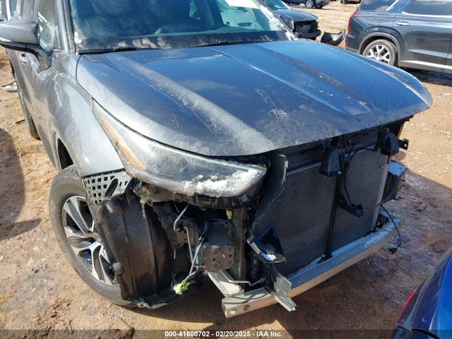 5TDGZRAH3MS537395 Toyota Highlander Xle