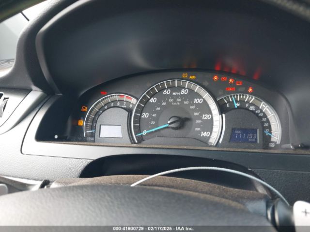 4T1BF1FK1EU852441 Toyota CAMRY SE