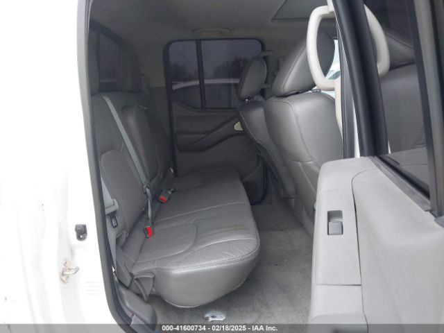 1N6DD0EV6HN752081 Nissan Frontier Sl