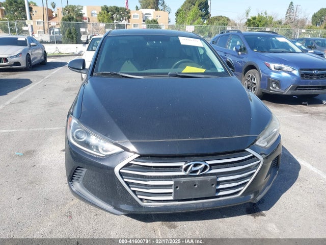 Hyundai ELANTRA SE 2017 5NPD74LF1HH102197 Image 12