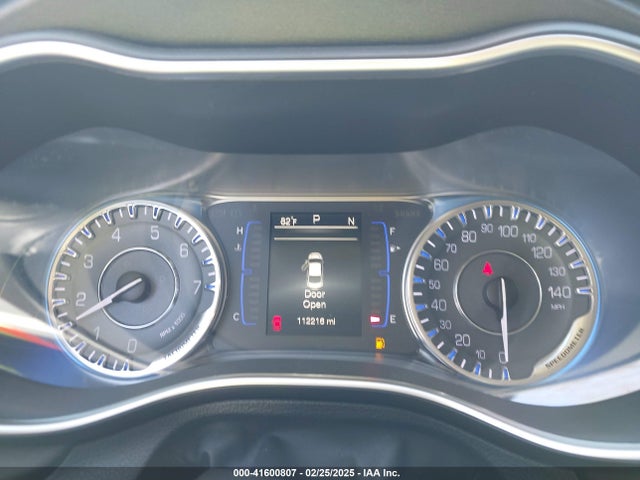 Chrysler 200 Limited 2016 1C3CCCAB7GN134043 Image 7