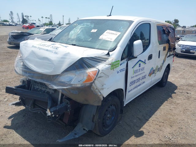 3N6CM0KN1JK701969 Nissan 2018