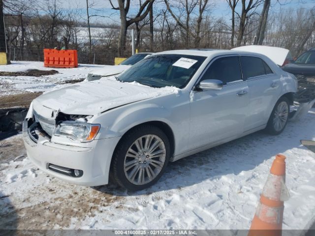 2012 CHRYSLER 300C 2C3CCAPT5CH253894 Photo 1