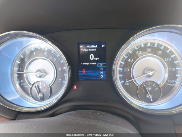 2012 CHRYSLER 300C 2C3CCAPT5CH253894 Photo 6
