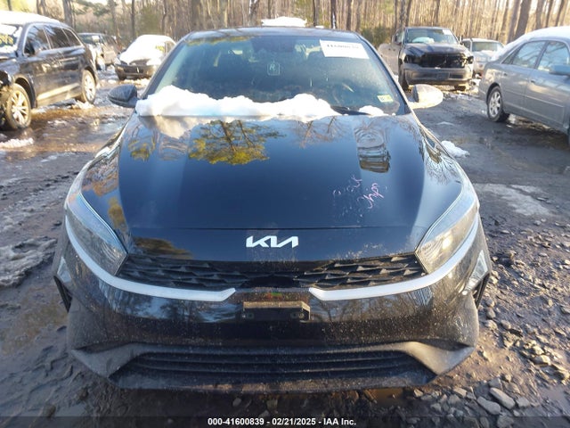 3KPF24AD3PE519476 KIA Forte Lxs