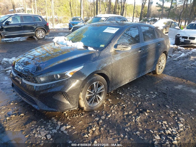 3KPF24AD3PE519476 KIA Forte Lxs