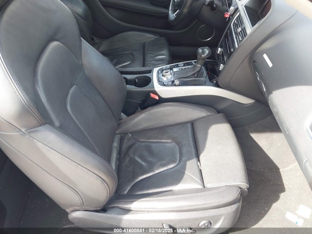 2013 AUDI A5 WAUVFAFR2DA031232 Photo 4