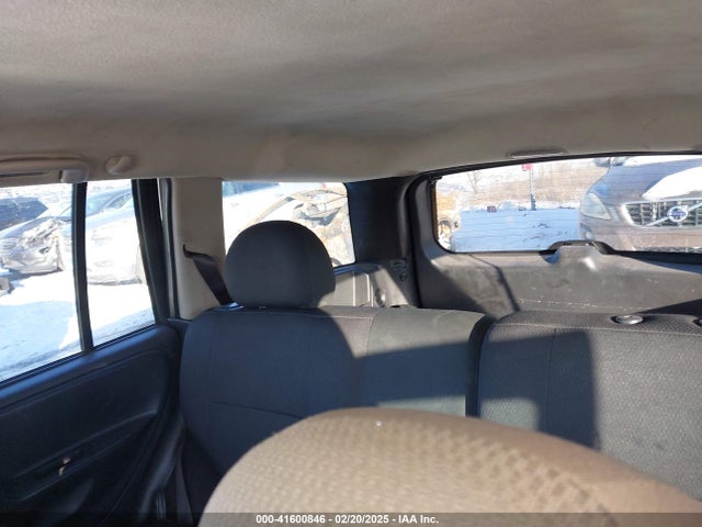 2004 JEEP GRAND CHEROKEE 1J4GW48S74C424364 Photo 7