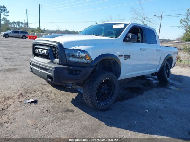 1C6RR7LT8KS696732 RAM 1500 Classic Warlock  4x4 5'7 Box