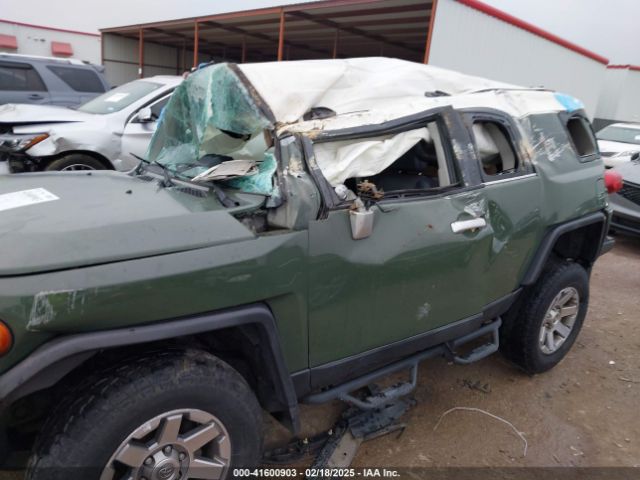 JTEBU4BF4EK189989 Toyota FJ Cruiser