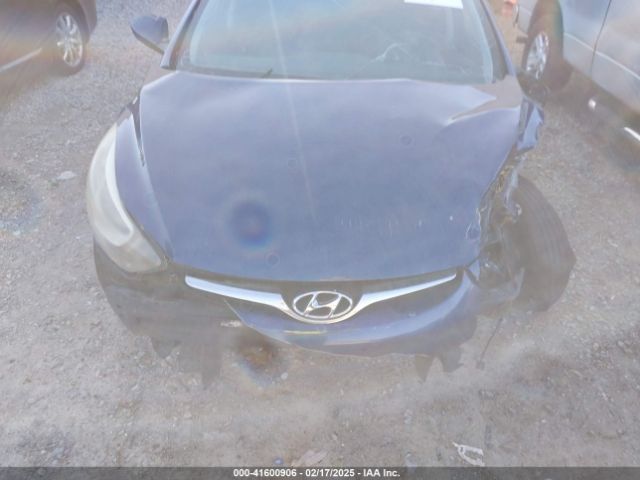 5NPDH4AEXGH678232 Hyundai ELANTRA SE