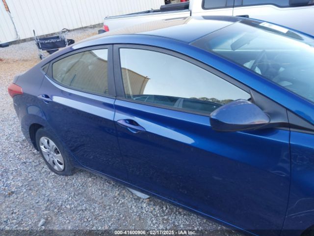 5NPDH4AEXGH678232 Hyundai ELANTRA SE